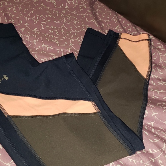 Under Armour Leggins - Picture 4 of 10